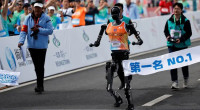 China tests robots vs humans in half-marathon
